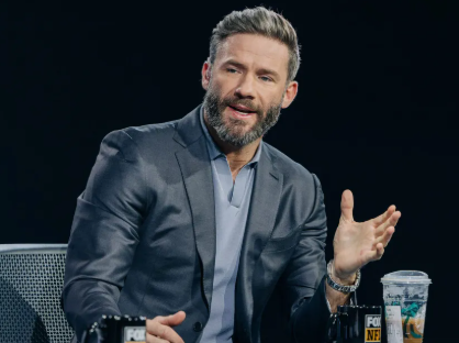 Patriots Legend Julian Edelman Breaks Silence, Sends Message to All of New England Amid Wave of Outrage: “If You’re Not With Them Through the Hard Times, Then Don’t Stand There Celebrating When They Lift the Trophy”