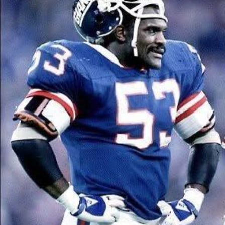 Hall of Fame Giants Legend Diagnosed with Dementia – Unable to Communicate, Yet Resiliently Draws the Blue and Red Symbol He Proudly Wore on His Chest for a Lifetime