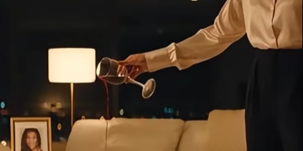  “Madrastra Abusiva Tortura a Su Hijastro… Hasta Que el Karma Golpea Sin Piedad”