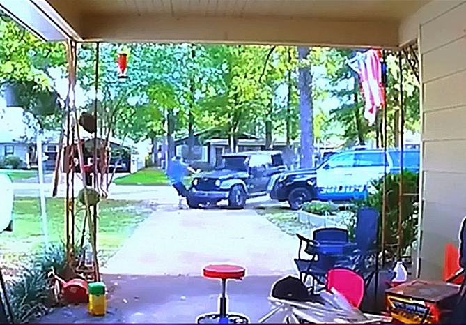 Decatur Police officer hit by suspect in Jeep