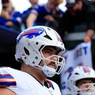 Turned Down $64M From Raiders, Bills Veteran Stays in Buffalo on $52M Deal to Chase Super Bowl 