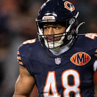 The Bears’ NFC Defensive Player of the Week offered an $11M salary request to the Packers but was rejected by Green Bay, then agreed to a $7.5M contract extension with the Bears.