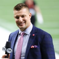 Legend Rob Gronkowski Refuses to Retire No. 87 Permanently - Allows Romeo Doubs to Wear the Iconic Number and Sends an Emotional Message to the New Offensive Star