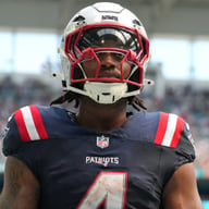 Veteran RB Drafted in the 3rd Round Refuses Invitation to Return to the Patriots, Eyes Buffalo Bills – Fans Speculate It’s a Revenge Move After Serious Injury