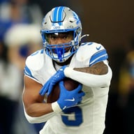 Houston Texans Make a Controversial Decision by Trading Draft Capital to Acquire Veteran Running Back with 59 Career Touchdowns – What's Important is That This Player May No Longer Be in His Prime, but Still Possesses the Weapon the Team Needs