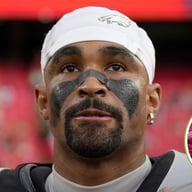 Jalen Hurts Breaks Silence as Eagles Star Says America Was Never Meant for Kings