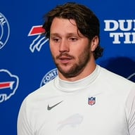 Josh Allen Breaks Silence as Bills Star Says America Was Never Meant for Kings