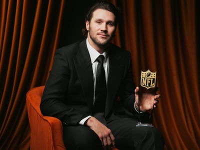 Josh Allen’s MVP Odds Spark Debate in Vegas Over Who Truly Deserves the Award