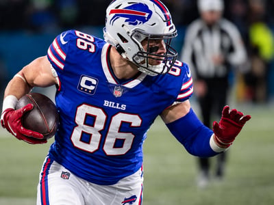 Buffalo Bills Add 3-Time Pro Bowl TE with 8,592 Career Yards & 57 TDs on Veteran Minimum Deal, per Adam Schefter