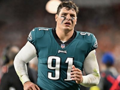 Former 4-Time Pro Bowl and All-Pro Purchases $3 Million Property in Philadelphia — Fans Speculate He Has Reached Agreement with the Eagles