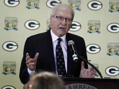 Bob Harlan Bids a Heartfelt Farewell to Green Bay Packers Fans Before Passing