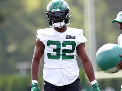 $10.12 Million Eagles Offensive Star Confirms Departure After Salary Increase Request Was Denied – Reveals Family Reason That Left Eagles Nation in Tears