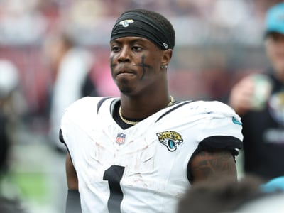 Just 18 Hours After Jacksonville Lets a 1,000-Yard Dual-Threat RB Walk, Packers Shock NFL by Landing the Most Explosive Offensive Weapon on the Market