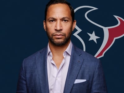 Texans President Mike Tomon Coordinates Temporary Housing Support for Stranded Americans Amid Middle East Crisis