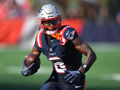 Patriots Offensive Superstar Stefon Diggs Confirms Departure After Pay-Cut Request Rejected — Reason Behind Fans’ Anger Over “Betrayal” Revealed
