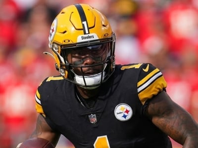 Steelers Aim to Create One of the Most Dangerous Offensive Duos in the AFC After Expressing Strong Interest in Pro Bowl Superstar Stefon Diggs
