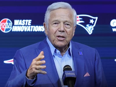 Patriots Owner Issues Strict Disciplinary Penalty for Players After Party Involving Strippers and Drugs at Boston Restaurant Following AFC Championship Win