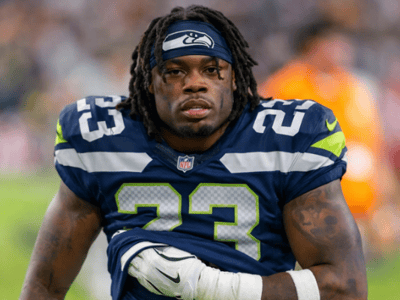 Seahawks Add Surprising Contract Clause with Packers Superstar RB After the Star Fails Final Physical – Team Continues Search for Next RB Option