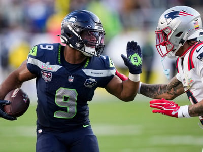 Two of the Most Impressive Seahawks Players Demand Pay Raises, But Their Futures Take Two Different Turns with Two Contrasting Outcomes