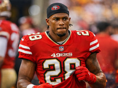 49ers Sign Deion Sanders' Eldest Son, Setting the Stage for Shilo Sanders to Carry On the Family Legacy