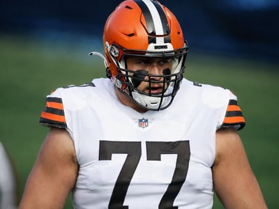 Texans Are Taking a Big Gamble on the Former Pro Bowl Player from Cleveland Browns After He Was Released - $30.5 Million Is a Significant Sum for a 31 Year Old Player Past His Prime