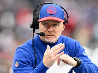 Former Legendary Bills Coach Signs One-Day Contract to Retire in Buffalo After Being Released, Sends Emotional Five-Word Message to Fans