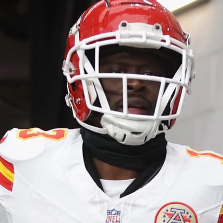 Chiefs DB, 2x Super Bowl Champion, Wants to Stay in Kansas City, Accepts Rookie Pay Due to Underwhelming Performance