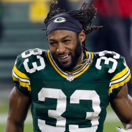 Ex Packers Pro Bowl selection was released by the Vikings, expressed his desire to return to the Packers and accept a lower salary than when he left — but Packers fans say no: “Mistakes can be forgiven, but betrayal cannot.”