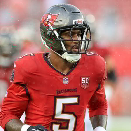 Haason Reddick Explains Why He Turned Down 3 Super Bowl Teams to Commit and Express His Bond with Tampa Bay Buccaneers