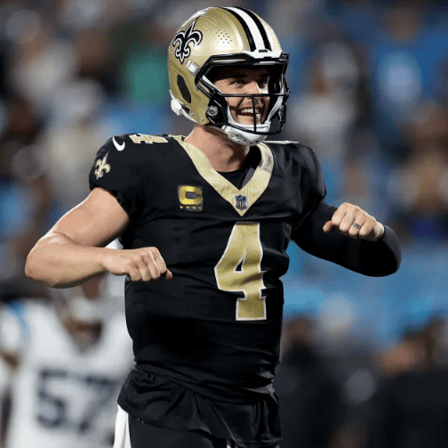 New Orleans Saints Re-Sign Legend Derek Carr After Offering Him an Irresistible Contract Deal — And Derek Carr Quietly Accepts