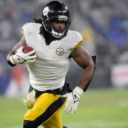 Former Steelers’ 1,200-Yard RB Completes Visits to Las Vegas Raiders and Seattle Seahawks in Quest to Reclaim Career Heights – Claims Jaylen Warren Was the Reason He Left Pittsburgh and Couldn’t Return