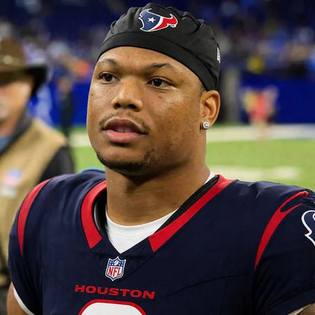 “Overpay Or Necessary Move?” Texans Spark Controversy After Receiving D Grade For David Montgomery Trade – Houston Fans Deeply Divided