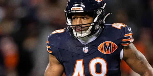 The Bears’ NFC Defensive Player of the Week offered an $11M salary request to the Packers but was rejected by Green Bay, then agreed to a $7.5M contract extension with the Bears.