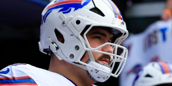 Bills Veteran Turns Down $64M Raiders Offer, Stays in Buffalo on $52M Deal to Chase Super Bowl