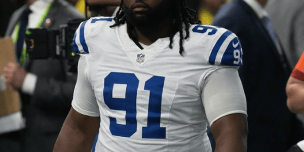 Colts Successfully Land 3x Super Bowl Champion Superstar DT from Chiefs – But the Price Paid Leaves Colts Community in Panic