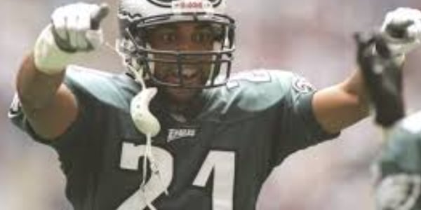 Eagles Legend Brian Dawkins Sells Super Bowl Ring to Support Teammate Battling Parkinson’s