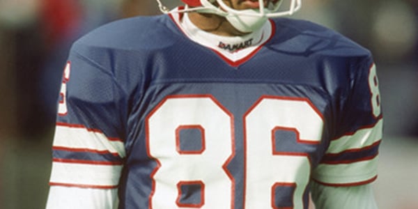 Buffalo Bills “Buy Back” Home in Orchard Park and Cover All Treatment Costs for Team Legend After He Was Forced to Sell Everything – Including His House – to Fight Malignant Cancer