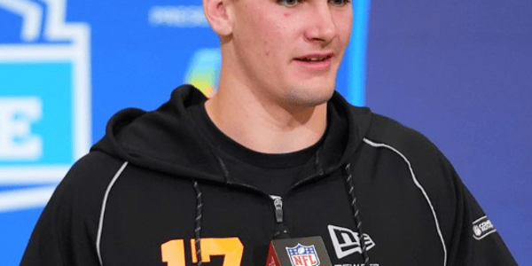 Just 3 Hours After an Emergency Meeting, the Steelers Spark Controversy by Abandoning the Pursuit of a Talented SEC Champion QB Following a Shocking Statement from Legendary Aaron Rodgers