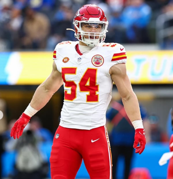 Chiefs star cornerback with 2x Super Bowl rings rejects $21 million offer from the Bills, wants to stay with Kansas City but is demanding a higher-than-expected price - fans speculate he may be forced to leave due to insufficient cap space