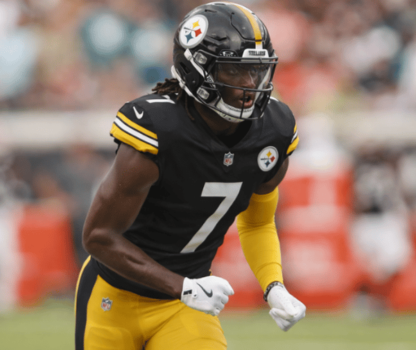 Pittsburgh Steelers Issue Statement Following GM Omar Khan's Final Major Decision on Negotiating Trade for Pro Bowl AFC WR