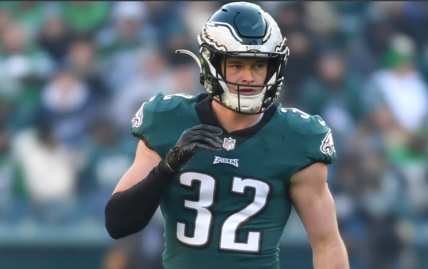 Reed Blankenship: From Poor Farm Boy to Defensive Leader of the Eagles