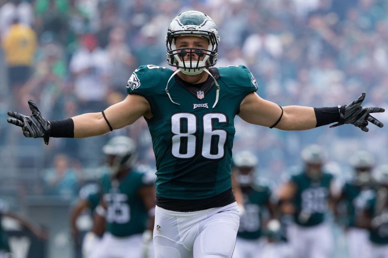  Eagles Legend Dedicates Entire Fortune to Save Children with Terminal Illnesses