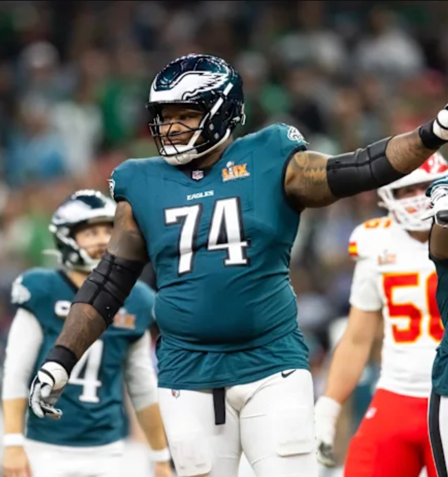 Former Eagles Cut by Jaguars After Short Stint Due to OTA Injury