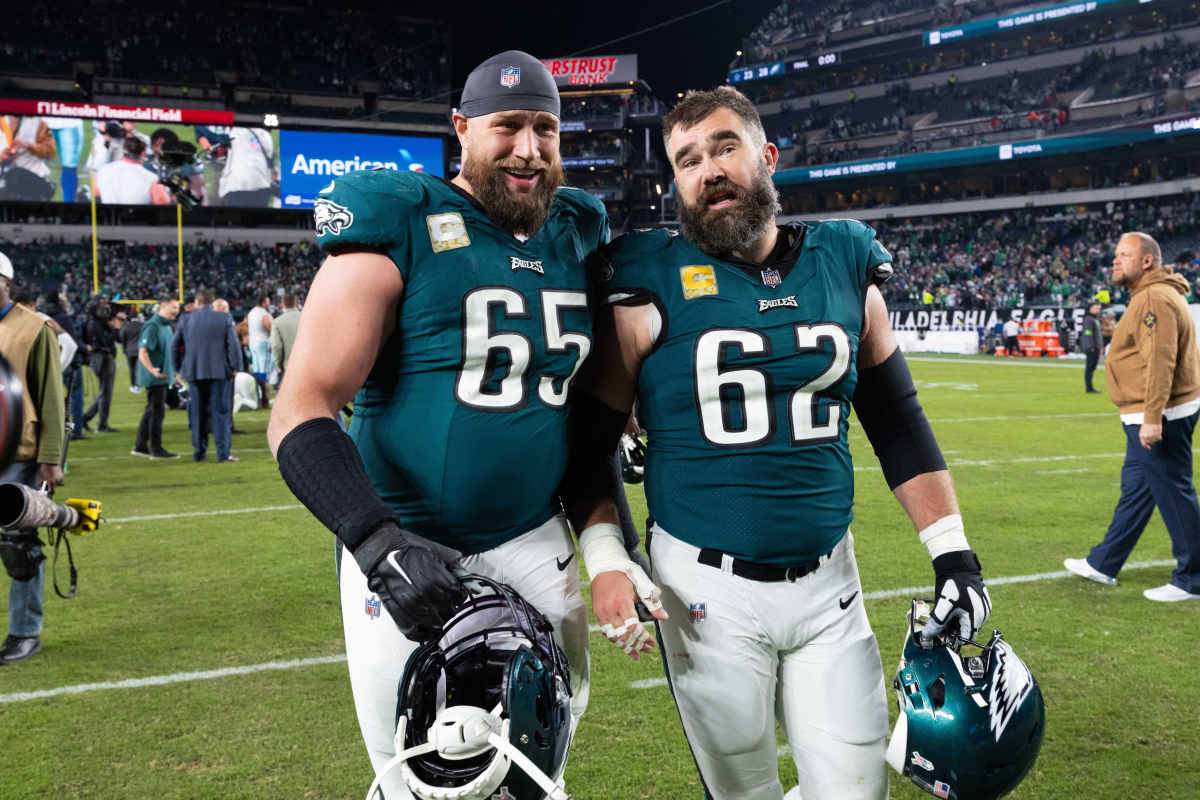 Four Eagles Legends Named to ESPN’s NFL All Quarter Century Team
