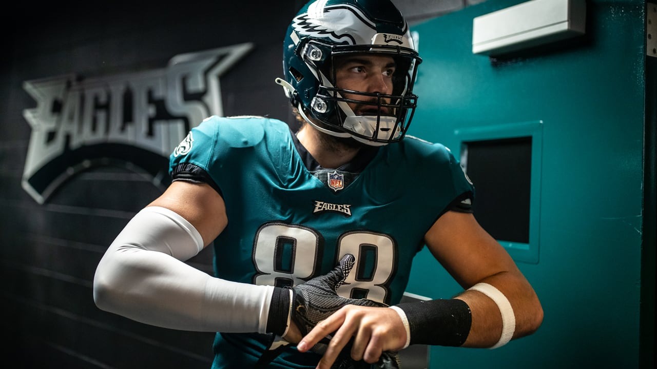 Dallas Goedert Cites Key Reason For Reworking Contract With Eagles