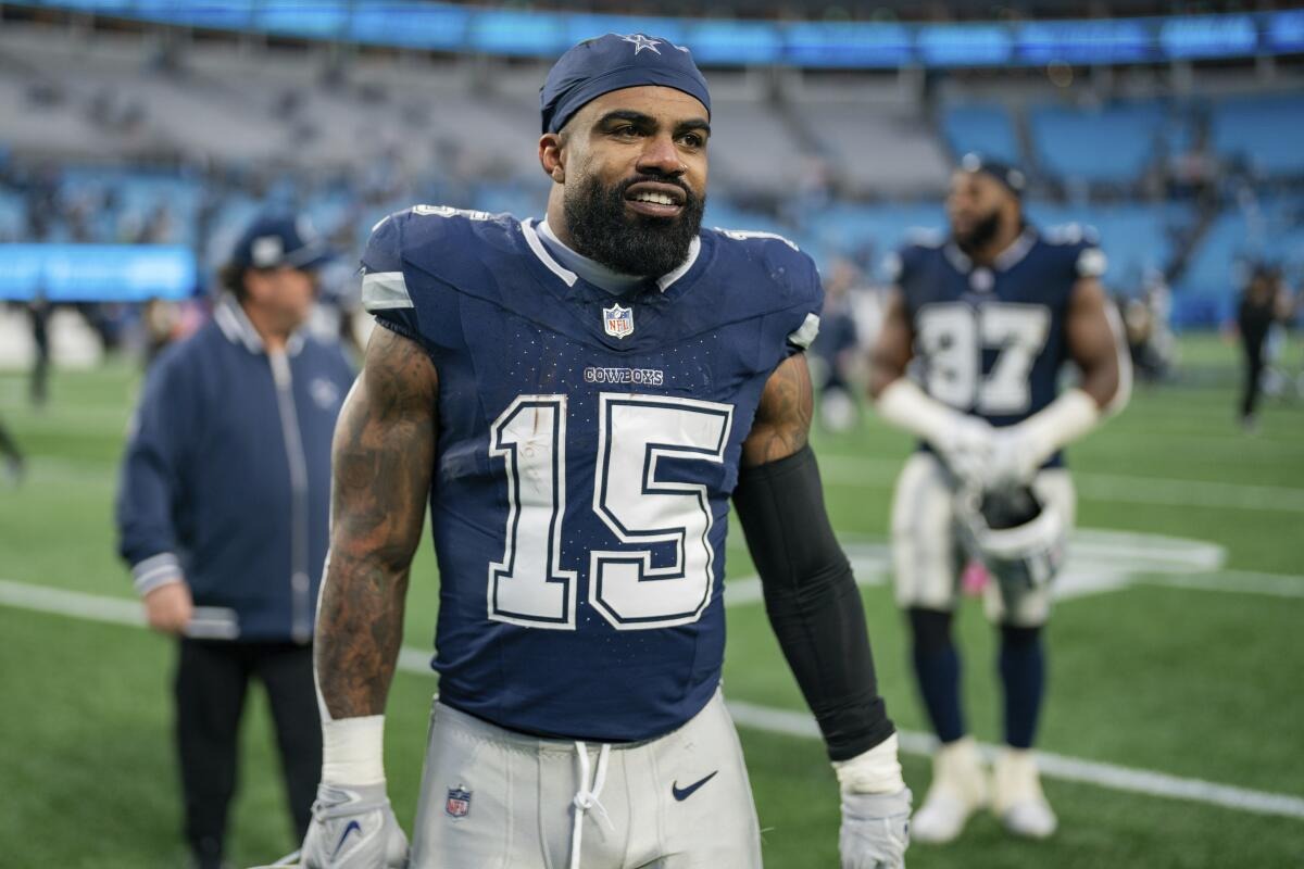 Former Cowboys RB Ezekiel Elliott Announces His Retirement