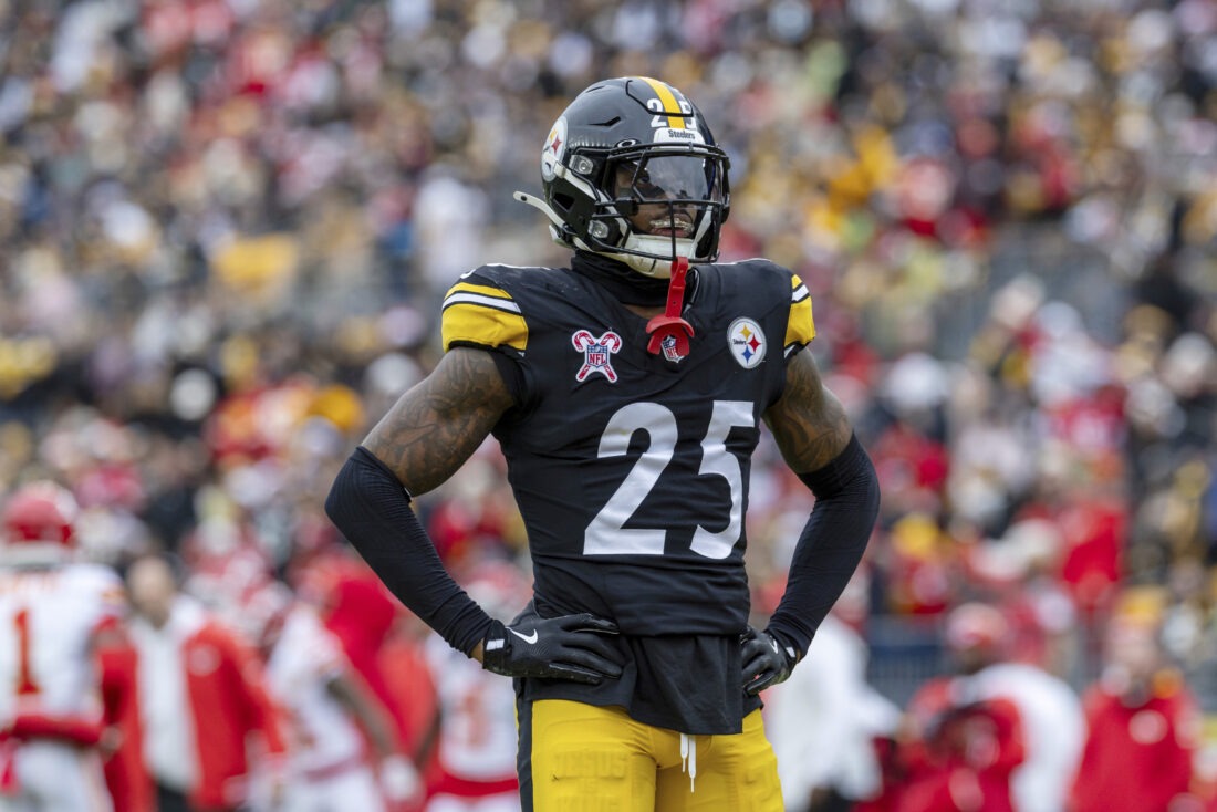Steelers Safety Pens Heartfelt Letter to Fans After Taking Pay Cut to Stay
