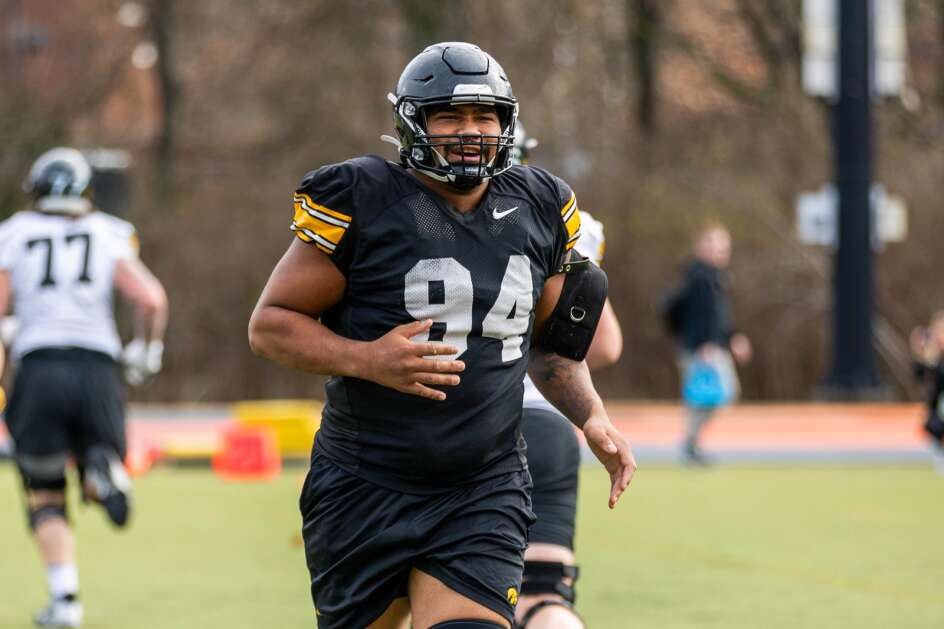 Rookie DT Amazed by Passionate Camp Crowd During First Steelers Training Camp Experience