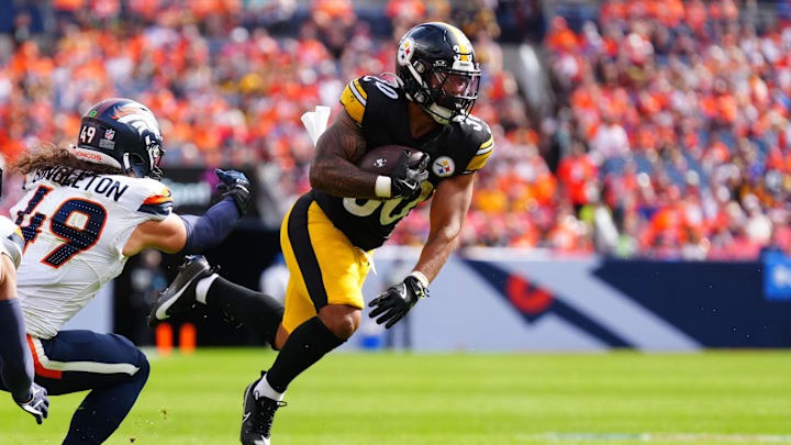 Steelers Star Rejects Fame, Takes Shot at Lamar Jackson: “We’re Built Different in Pittsburgh”