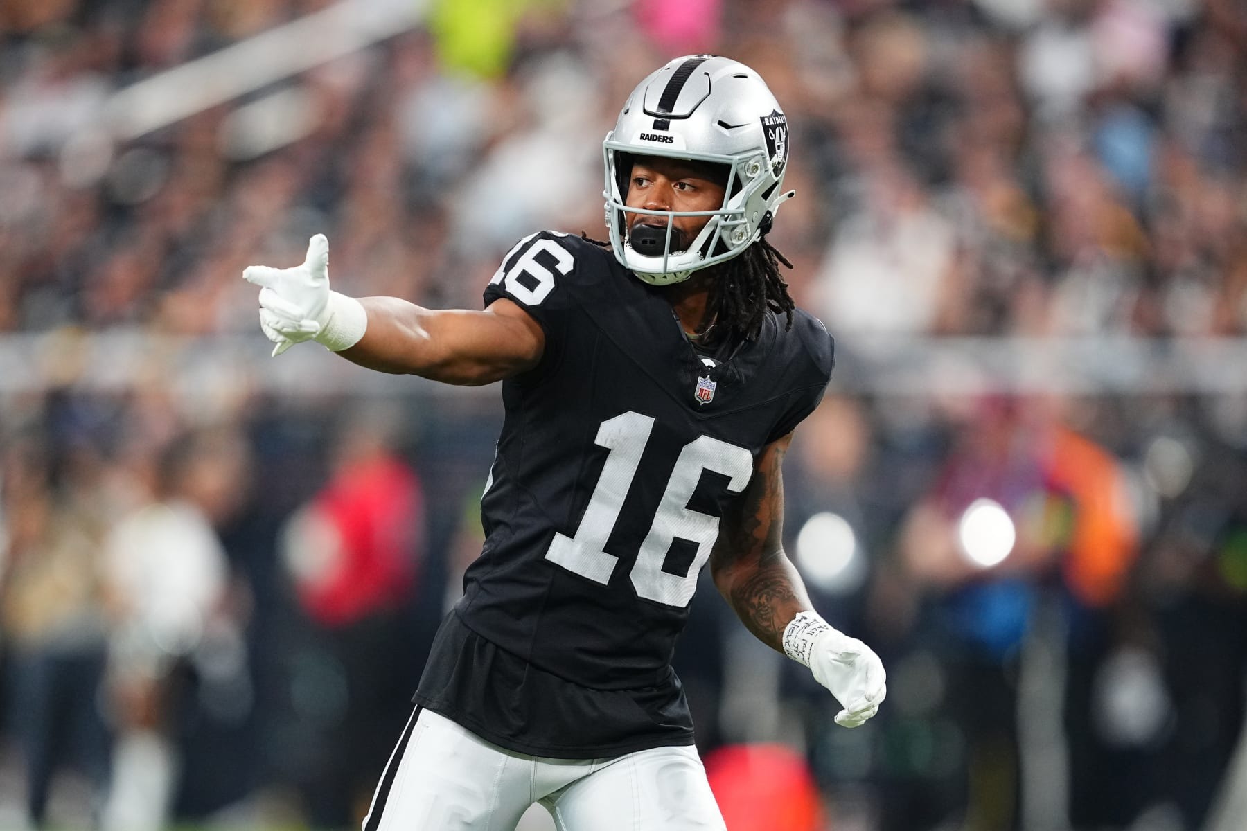 Raiders Floated Trade Proposal – WR Jakobi Meyers for Steelers Star